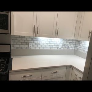 Meet your Posher, Manuel